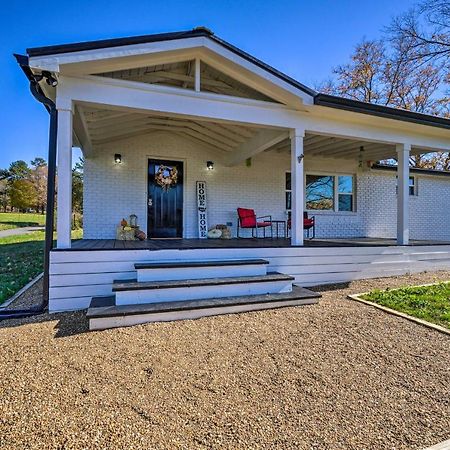 Scenic Home On 20-Acre Farm Families Welcome Cleveland Bagian luar foto