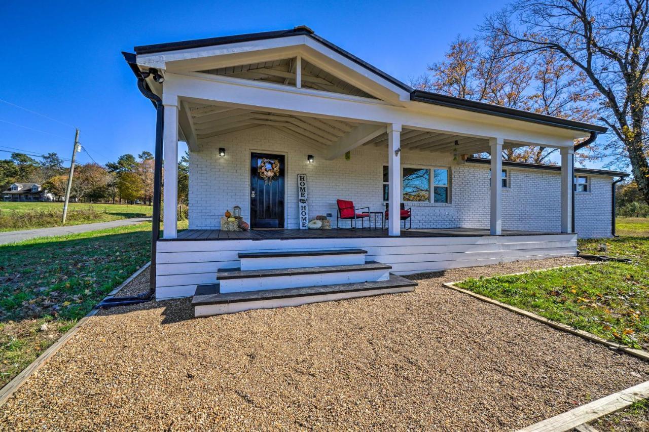 Scenic Home On 20-Acre Farm Families Welcome Cleveland Bagian luar foto